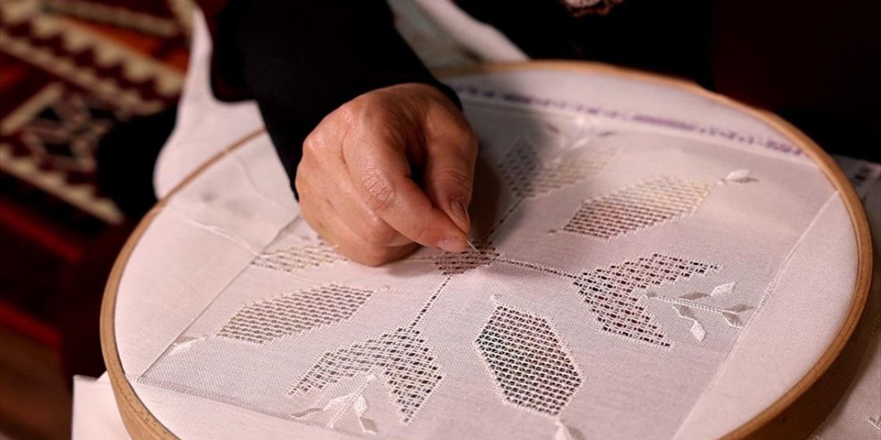 "Antep İşi Nakışı", Unesco İnsanlığın Somut Olmayan Kültürel Mirası Temsili Listesi'ne Kaydedildi