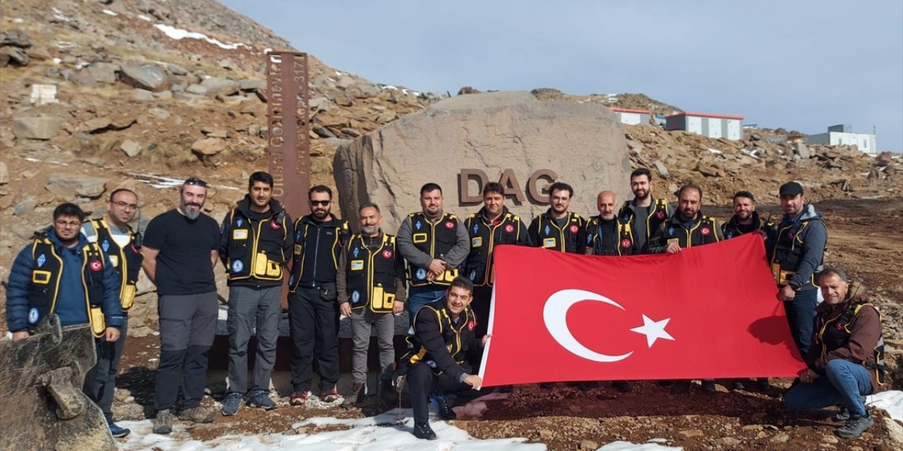 Afetlerde Kesintisiz İletişim İçin Akademisyen ve Amatör Telsizciler İşbirliği Yaptı