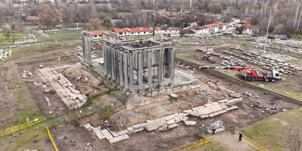 Aizanoi'deki Zeus Tapınağı'nın Restorasyon Çalışmalarına Gelecek Yıl Başlanacak