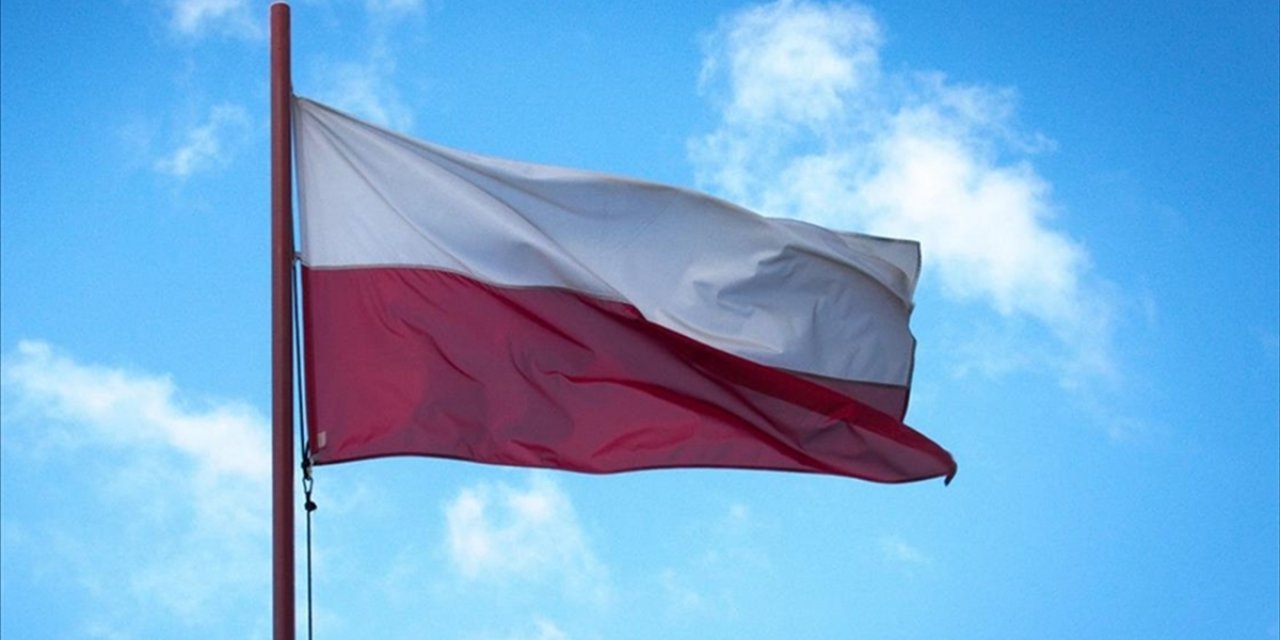 Polonya, Google’dan "Street View" Uygulamasındaki Askeri Tesislerinin Bulanıklaştırılmasını İstedi