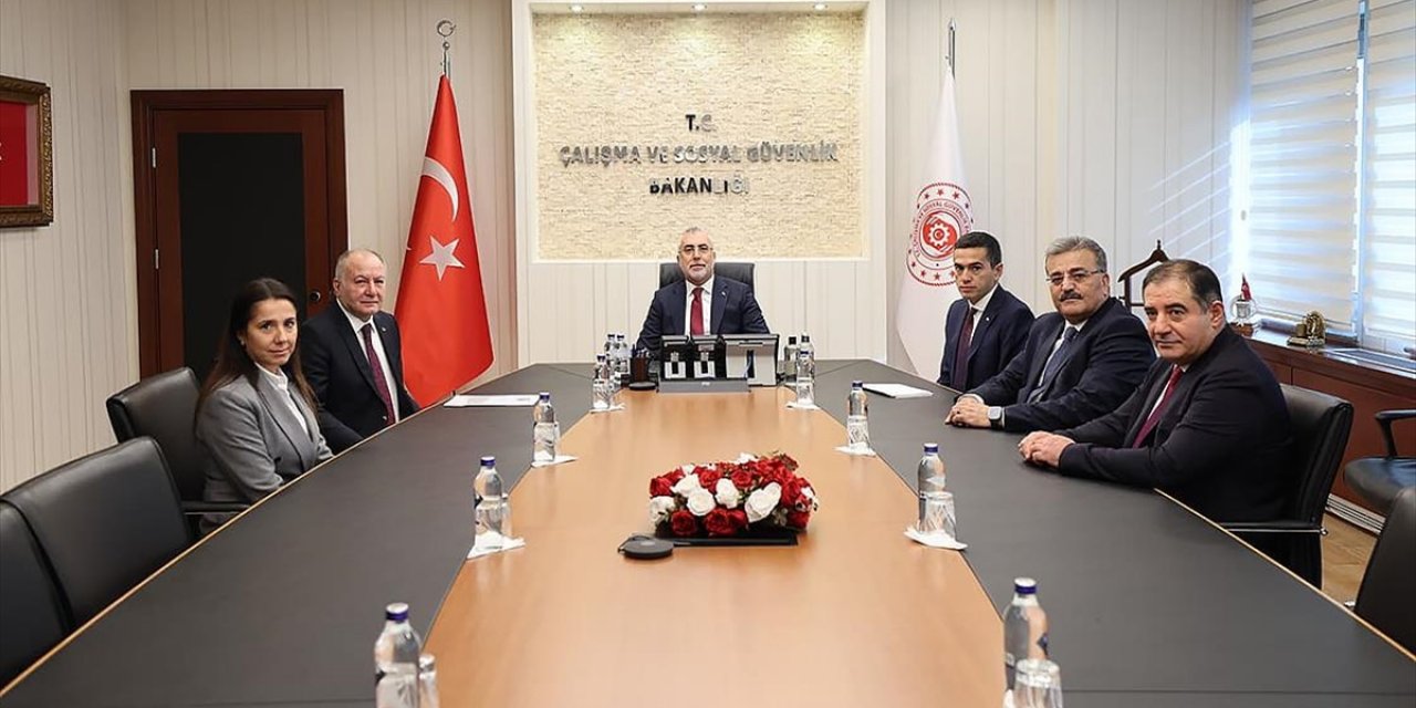 Bakan Işıkhan'dan Asgari Ücret Tespit Komisyonu Sürecine İlişkin Açıklama