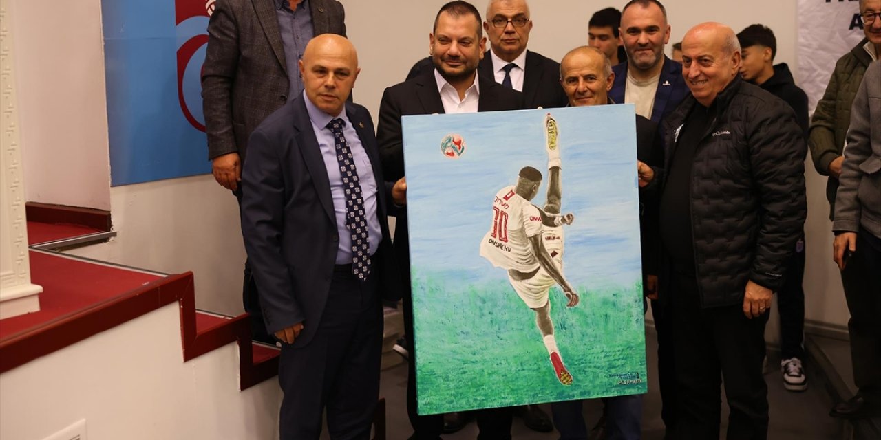 Trabzonspor'dan 92 Amatör Spor Kulübüne Malzeme Desteği