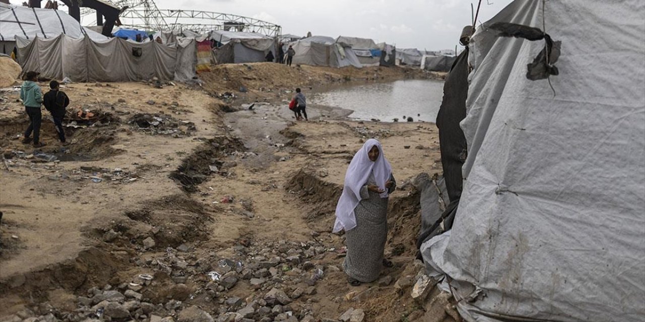 Gazze'deki Hükümet: Byron Fırtınası 11 Kişinin Ölümüne, Yaklaşık 4 Milyon Dolar Zarara Yol Açtı