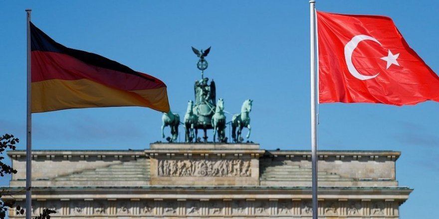 BİLD: Almanya, Suriye Operasyonu Nedeniyle Türkiye'ye Silah Satışına Son Veriyor