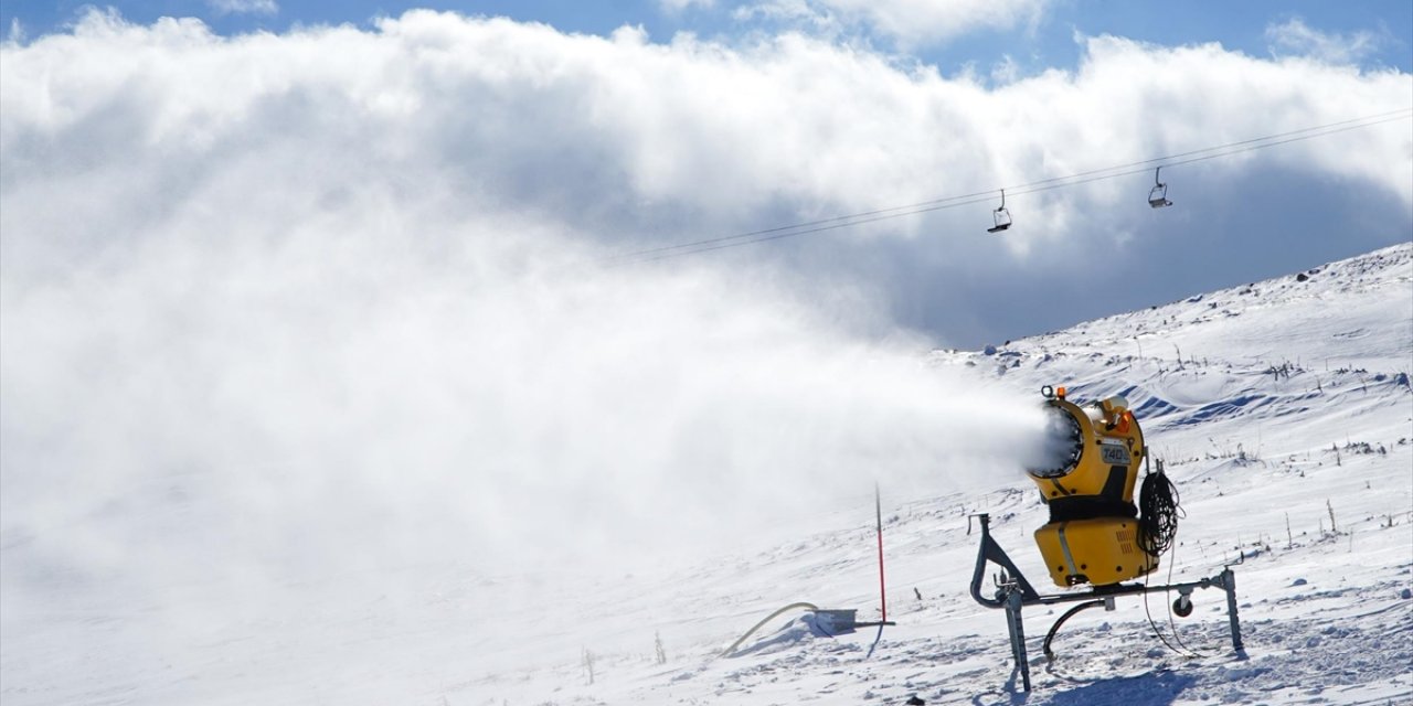 Erciyes Kayak Merkezi, Suni Karlama İle Yeni Sezona Hazırlanıyor