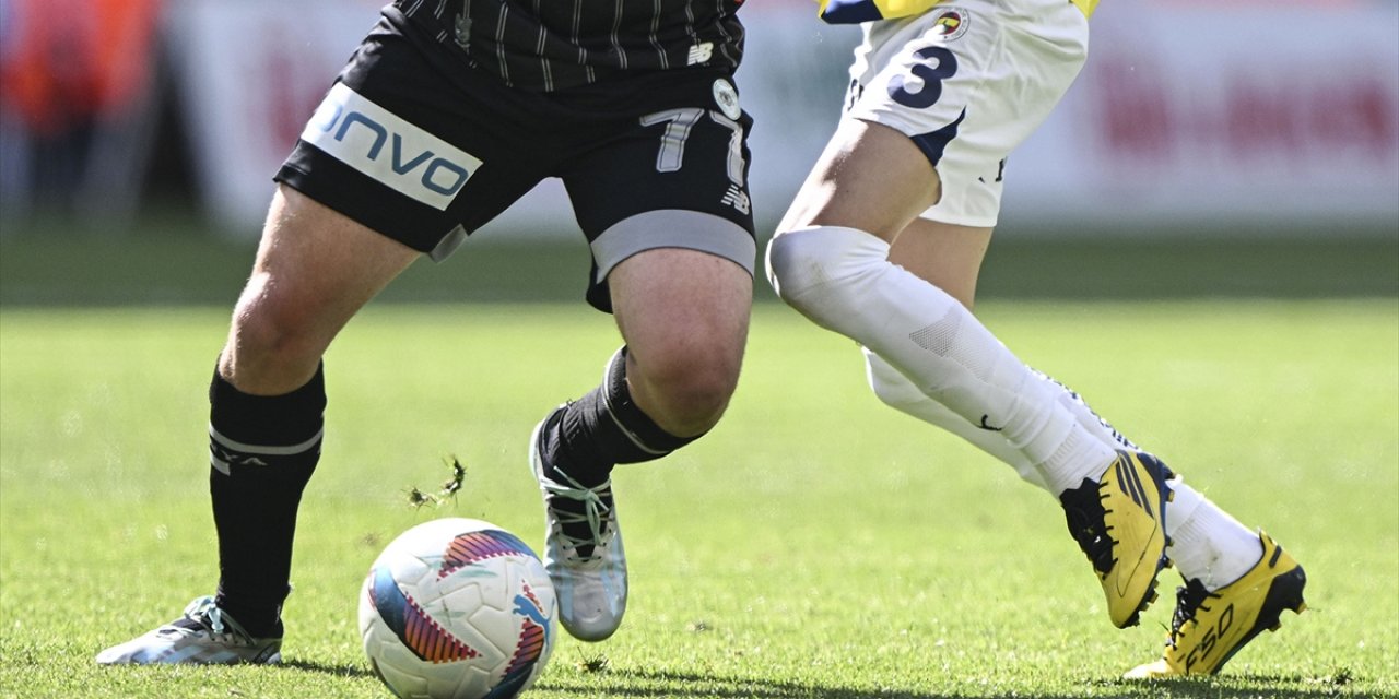 Fenerbahçe İle Konyaspor Süper Lig'de Yarın 49. Randevuda