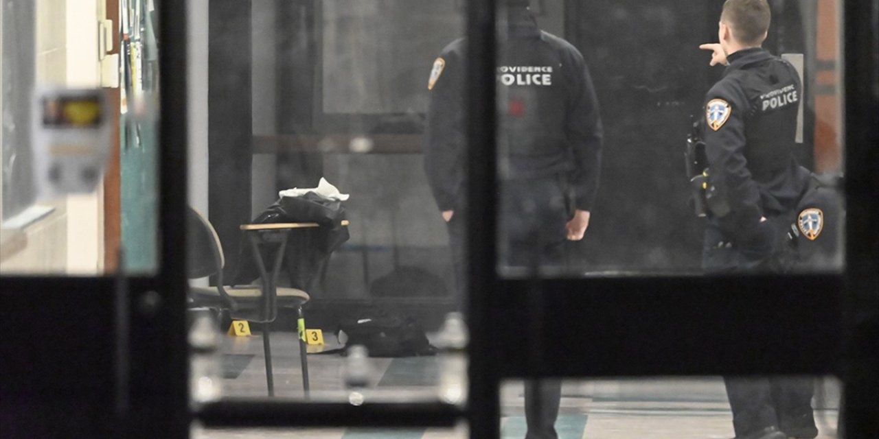 ABD'de Brown Üniversitesindeki Saldırıya İlişkin Yanlış Şüphelinin Gözaltına Alındığı Duyuruldu