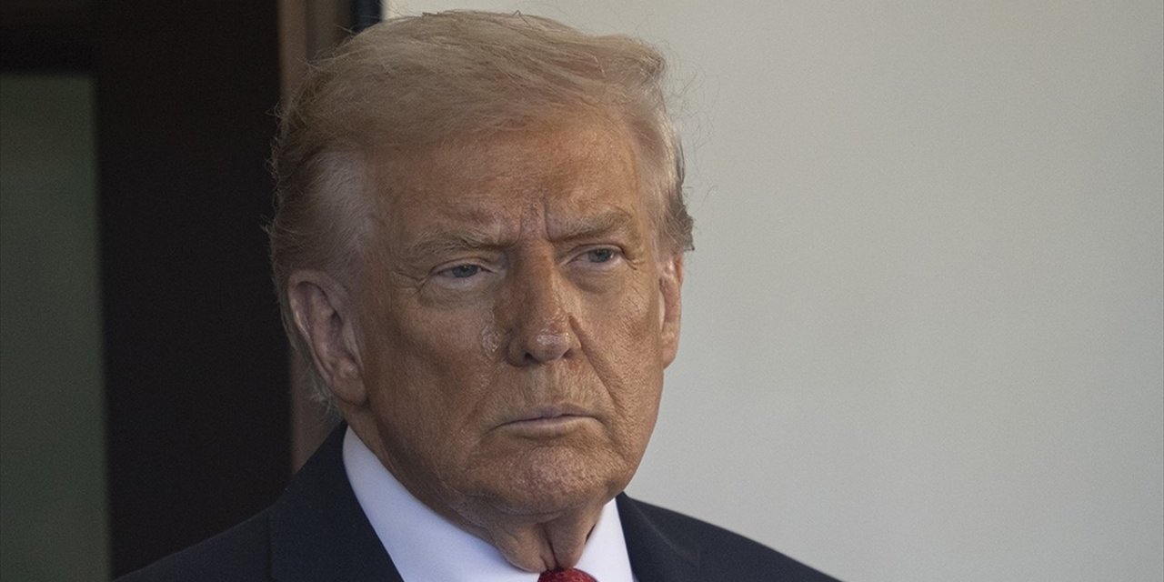 Trump'tan Konuşmasını Montajlamakla Suçladığı Bbc'ye, 10 Milyar Dolarlık Tazminat Davası