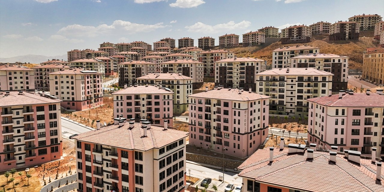 Deprem Bölgesi İçin Başlatılan "Asrın İnşa Seferberliği"nde Sona Gelindi