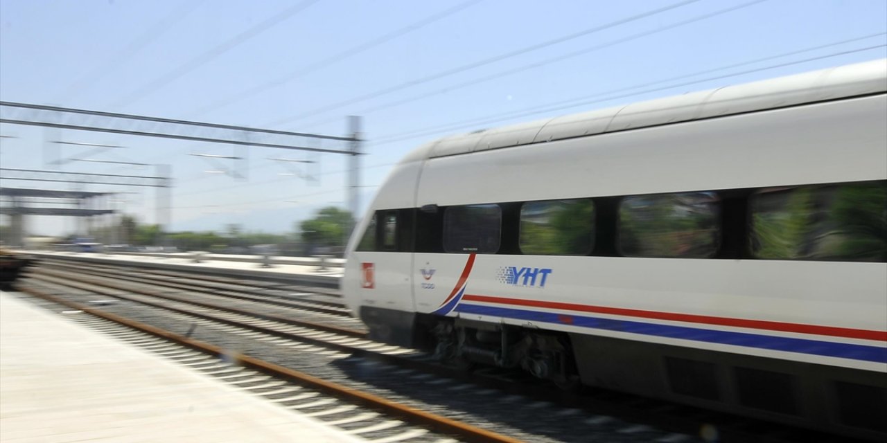 Konya-İstanbul Hattı'nda 13 Milyon Yolcu Yüksek Hızda Seyahat Etti