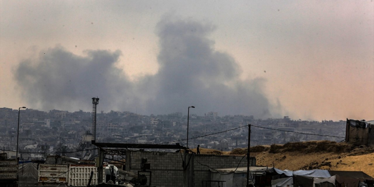 İsrail Ordusu, Ateşkese Rağmen Gazze Şeridi'nin Çeşitli Bölgelerine Saldırılar Düzenledi
