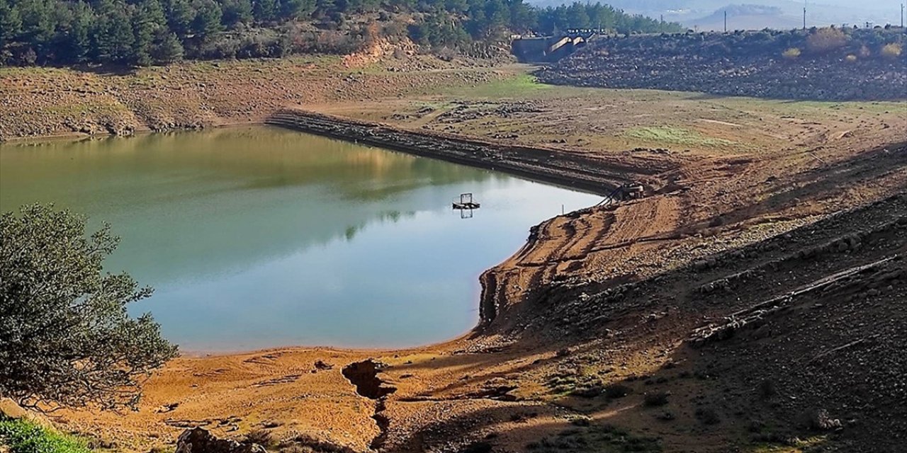 Edirne'de Kadıköy Barajı'ndaki Su Seviyesi "Ölü Hacme" Düştü, Keşan'a Su Alımı Durduruldu
