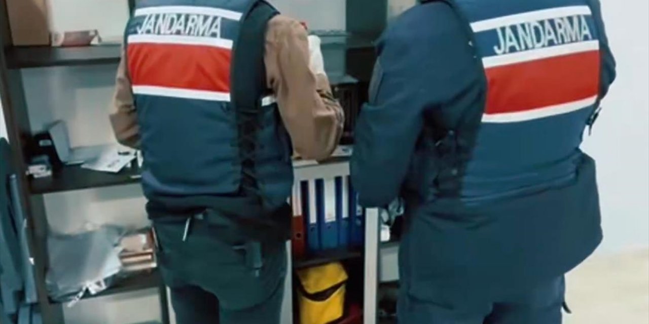 Organize Suç Örgütlerine Yönelik 6 İlde Düzenlenen Operasyonlarda 46 Şüpheli Tutuklandı