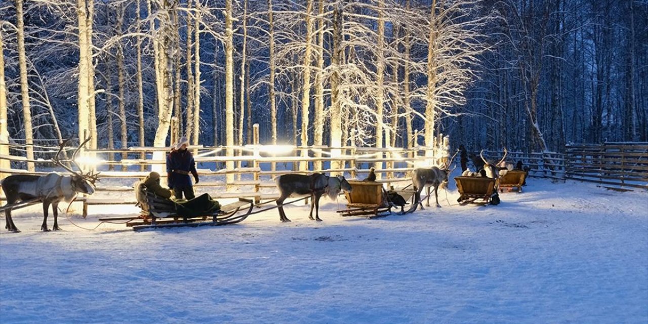 Kuzey Kutup Dairesi'nin Üzerinden Geçen Masalsı Fin Kenti