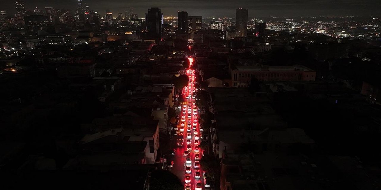 ABD'nin San Francisco Kentinde 130 Binden Fazla Ev ve İş Yeri Elektriksiz Kaldı