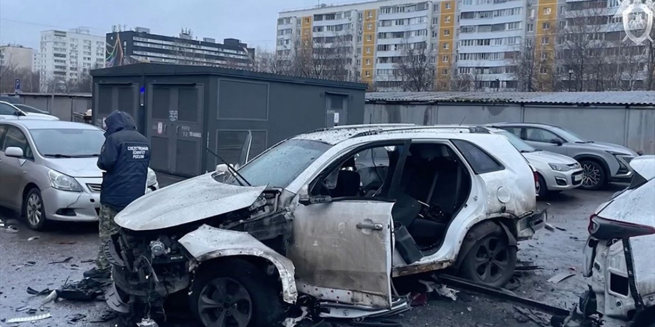 Moskova'da Otomobile Yerleştirilen Patlayıcının İnfilak Etmesi Sonucu Tümgeneral Fanil Sarvarov Öldü