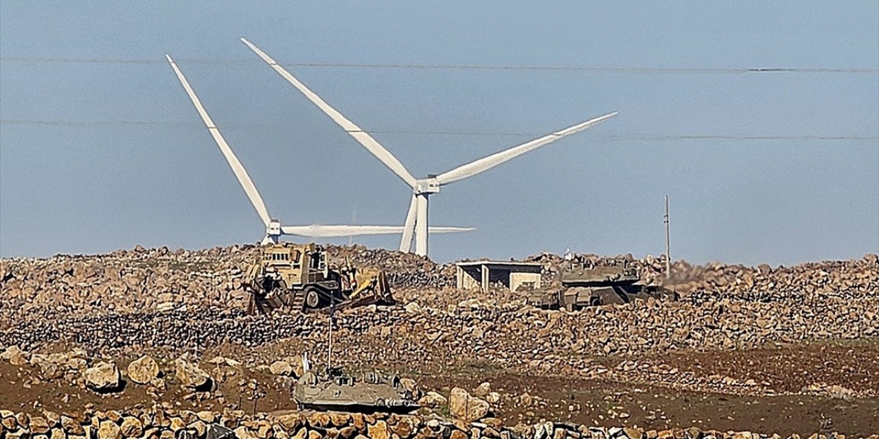 İsrail, Suriye'nin Güneyindeki Kuneytra'da Bir Yılda 12 Bin Dönümlük Alanı İşgal Etti