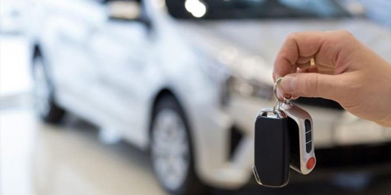 AB'de Yeni Otomobil Satışları Kasımda Yüzde 2,1 Yükseldi