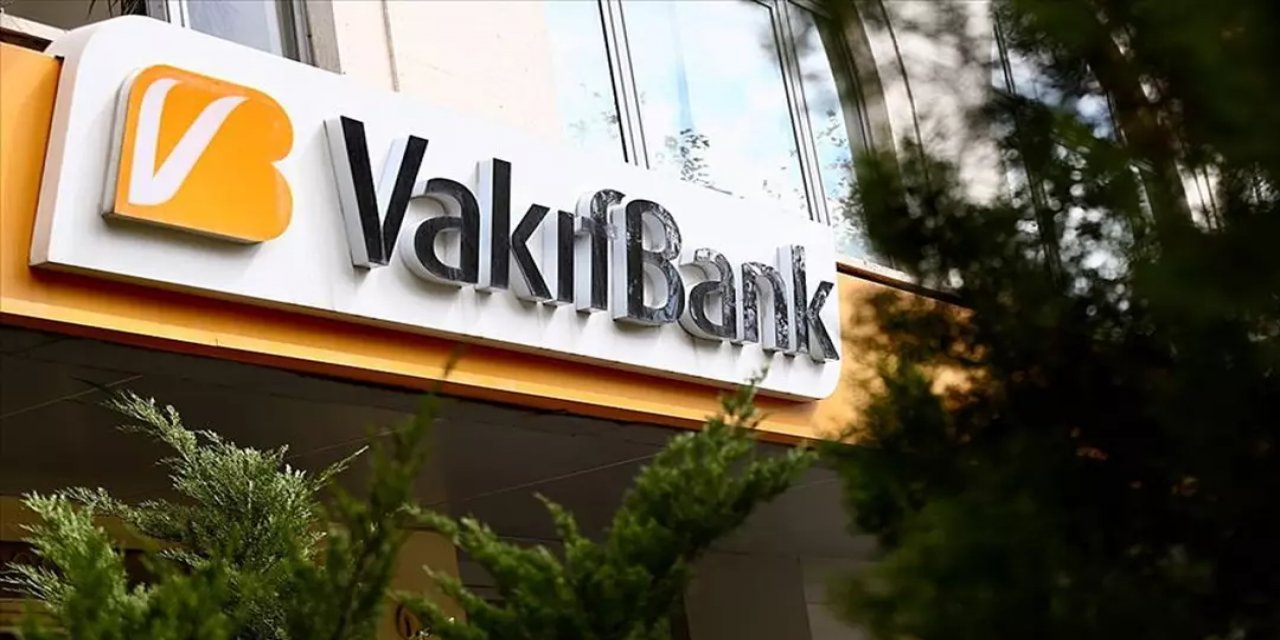Vakıfbank, Asya Altyapı Yatırım Bankasından 300 Milyon Dolarlık Kredi Sağladı
