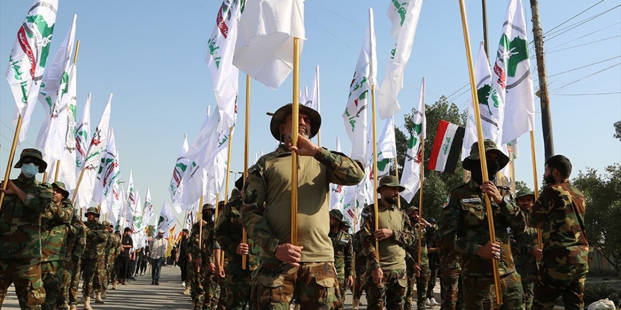 Uzmanlara Göre, Irak'ta Şii Grupların Silahsızlanma Süreci Siyasi ve Ekonomik Etkene Dayanıyor