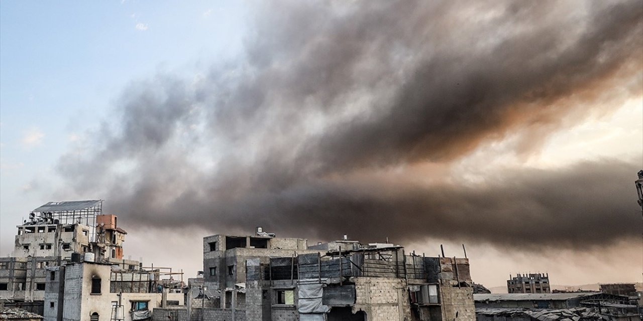 İsrail Ordusu, Ateşkese Rağmen Gazze'de Bazı Bölgelere Saldırılar Düzenledi