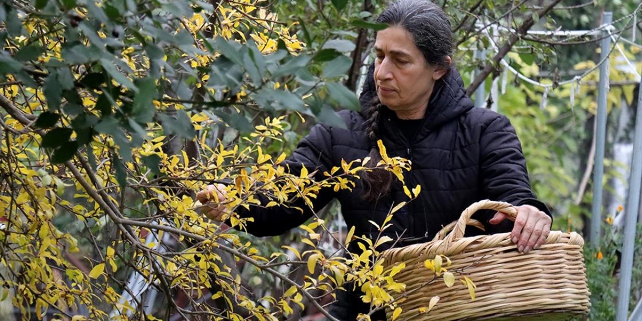 El Emeği İpeği Özgün Tasarımlara Dönüştürüyor
