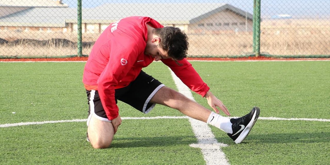 Sekiz Günlükken Ameliyat Sonrası Kısmi Felç Geçiren Fatih, Sporla Engelleri Aşıyor