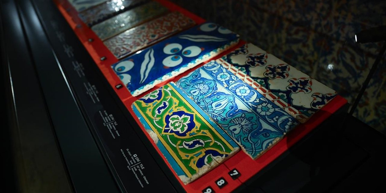 Topkapı Sarayı'nın Mabeyn Bölümünde "Çini Sanat Galerisi" Açıldı