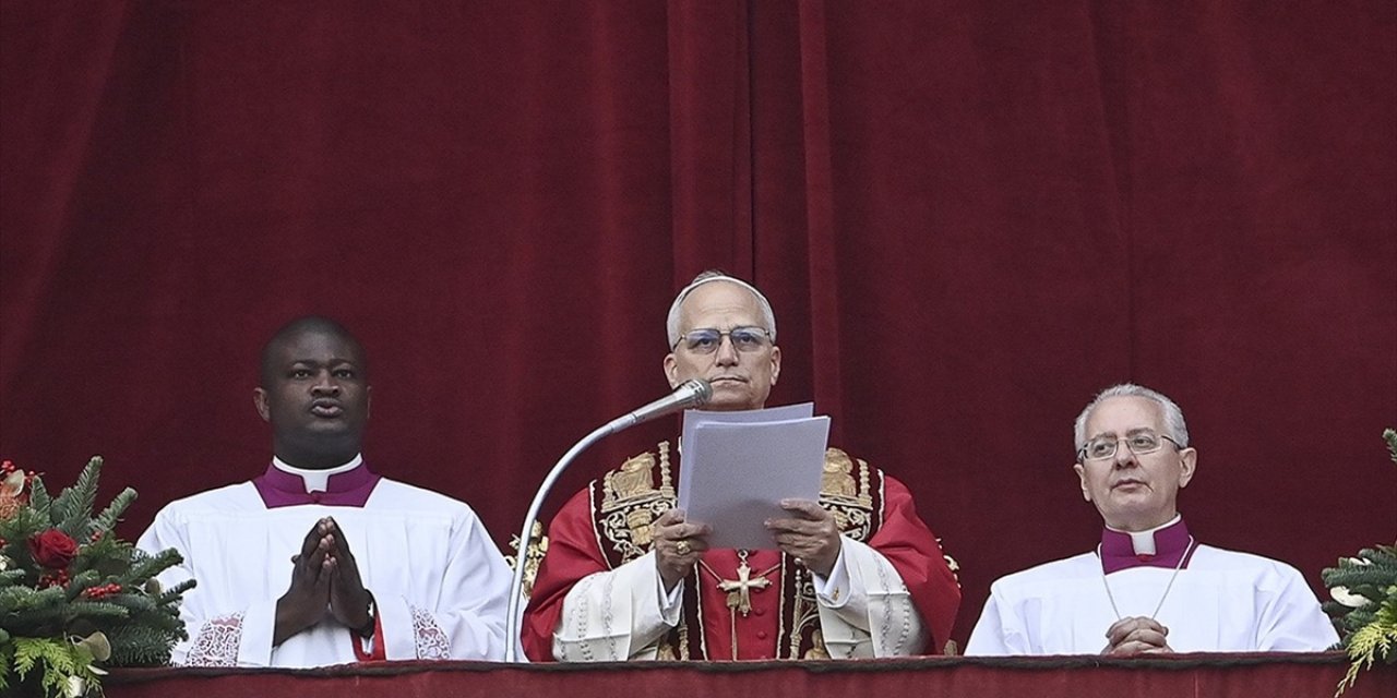 Papa 14. Leo, Noel Mesajında Dünya Geneli İçin Barış Çağrısında Bulundu