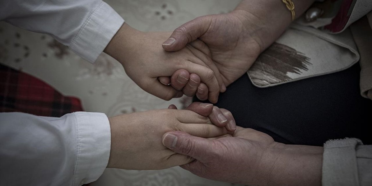 26 Yıllık Annelik Hasreti Ada'yla Son Buldu, Hayat Ona Babalık da Yaptırdı