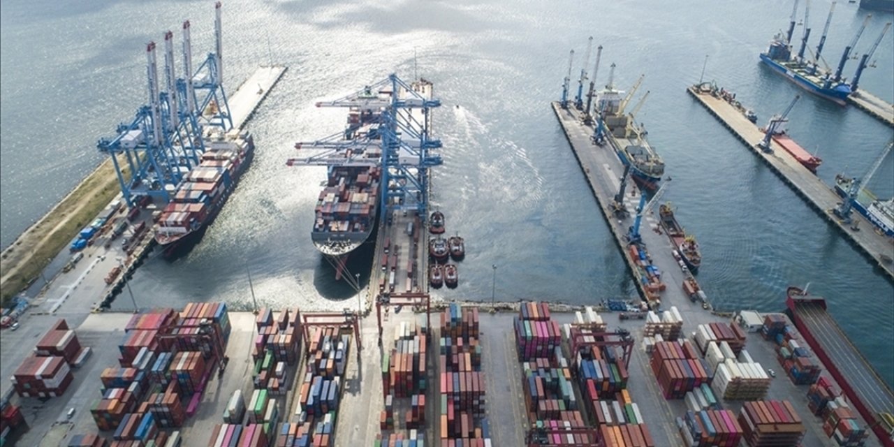 İstanbul'dan 11 Ayda 11 Milyar 450 Milyon Dolarlık İhracat