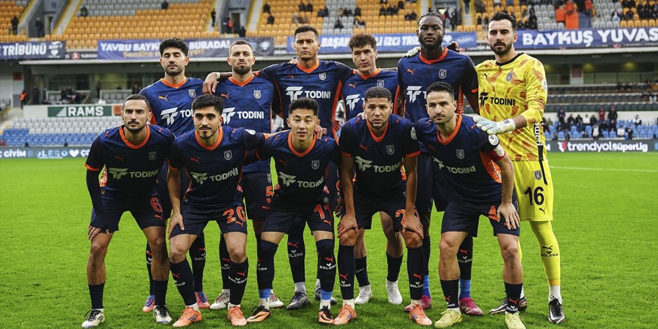 Başakşehir, Süper Lig'in İlk Yarısını 7. Sırada Tamamladı