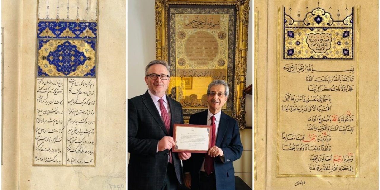 Prof. Dr. Muhittin Serin, Yazma Eser Koleksiyonundan Bir Seçkiyi Tüyek'e Bağışladı