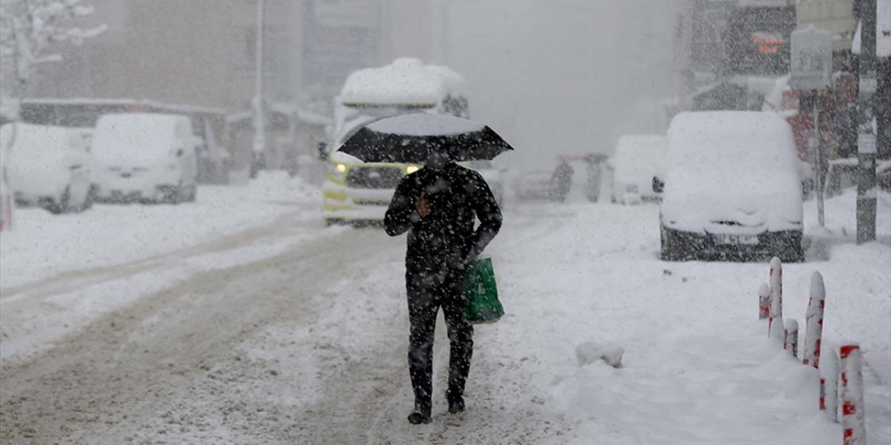 Van'da Eğitime Bir Gün Ara Verildi