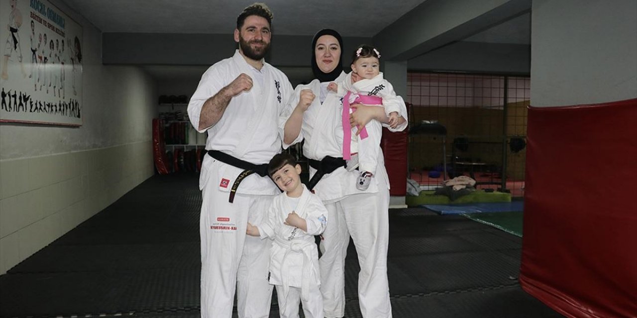 Sporcu Ailenin "Beşikte Başlayan" Karate Sevgisi
