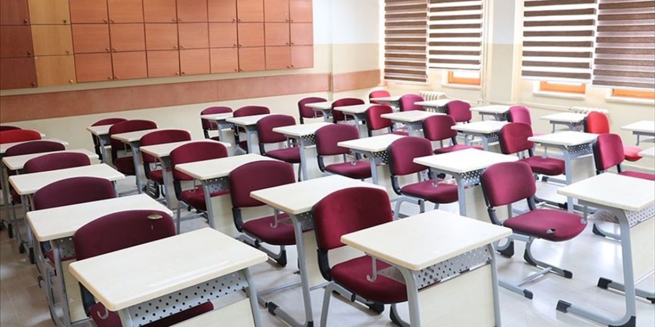 MEB Bu Yıl "Hayalet Sınıf" Kuran 48 Özel Okulun Ruhsatını İptal Etti