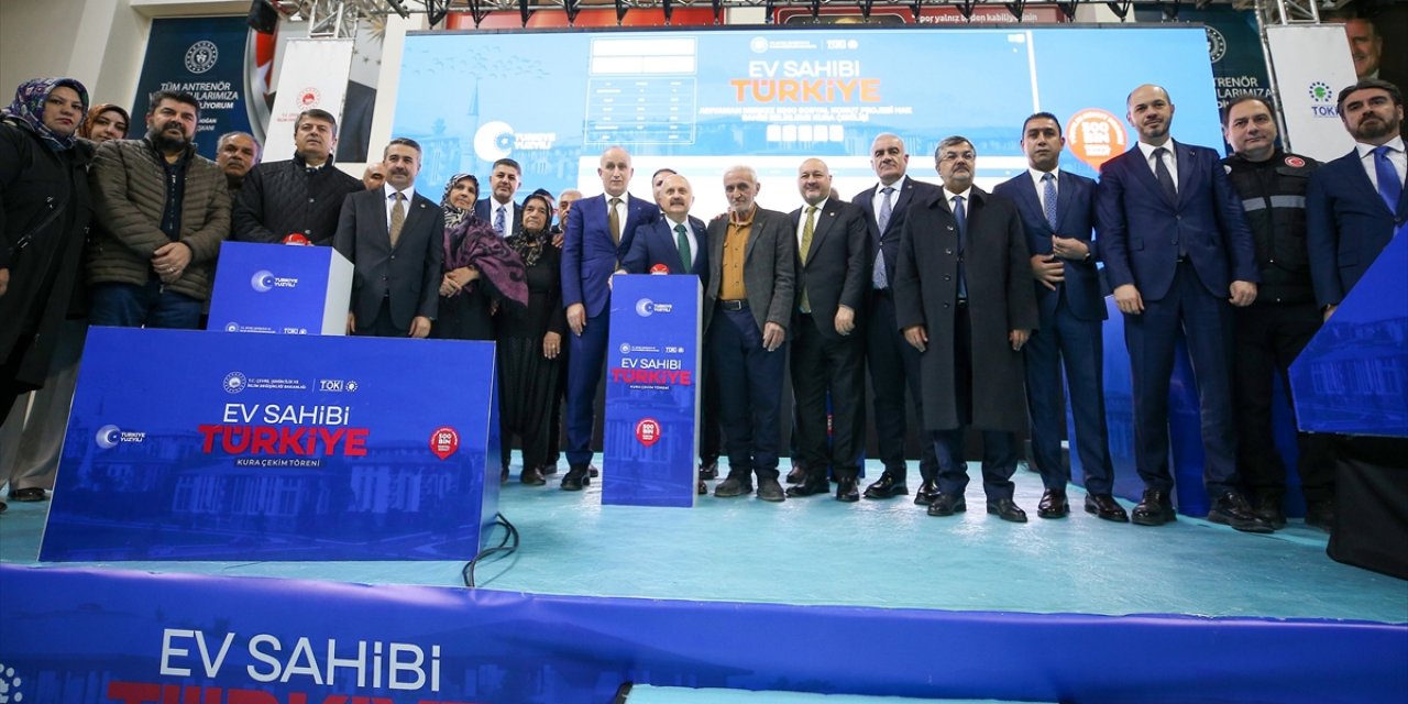 Yüzyılın Konut Projesi'nde Kura Çekimleri Adıyaman'da Başladı