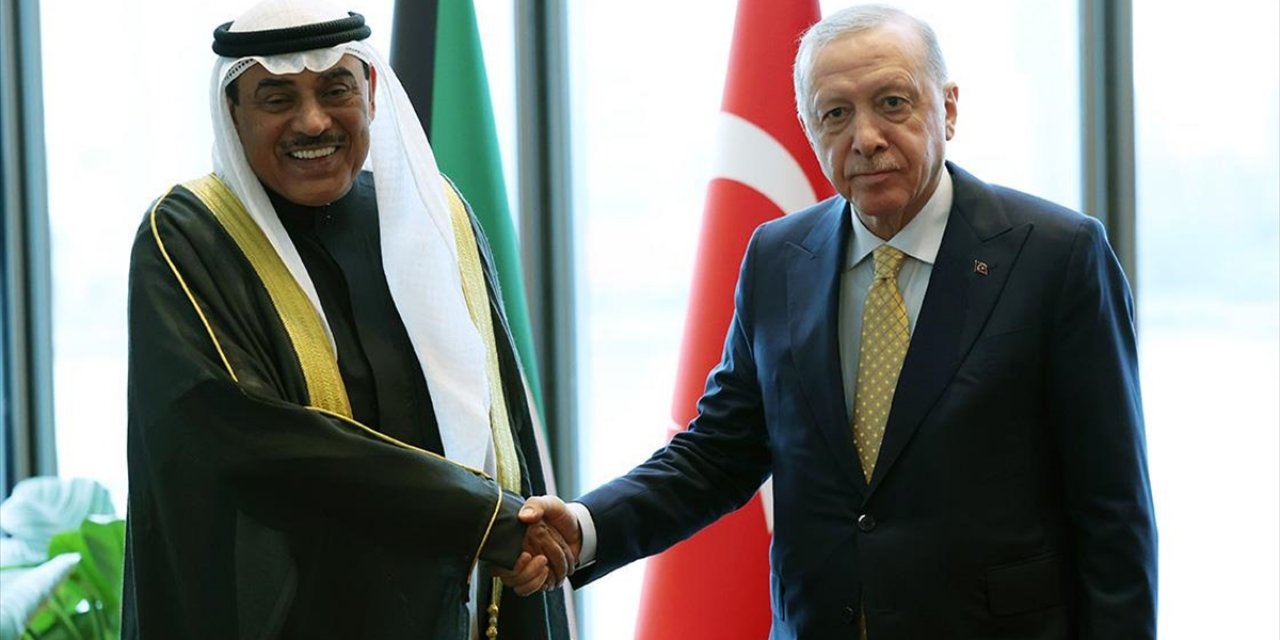 Cumhurbaşkanı Erdoğan, Kuveyt Veliaht Prensi'yle Görüştü