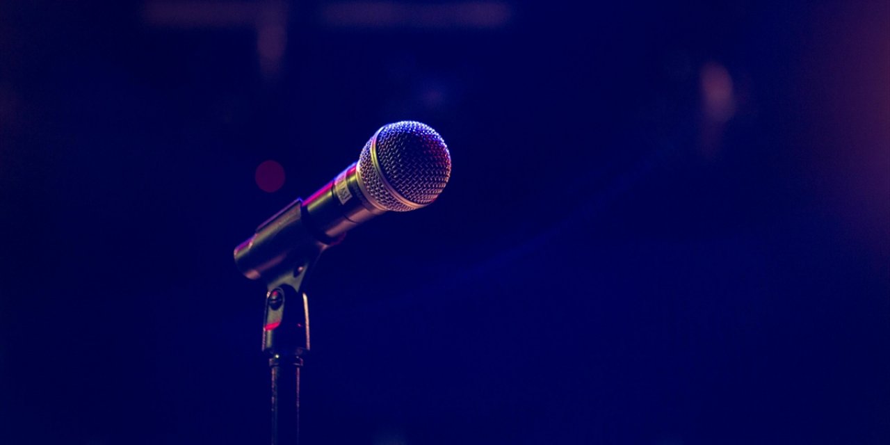 Elijah Fox, 16 Ocak'ta İstanbul'da Konser Verecek