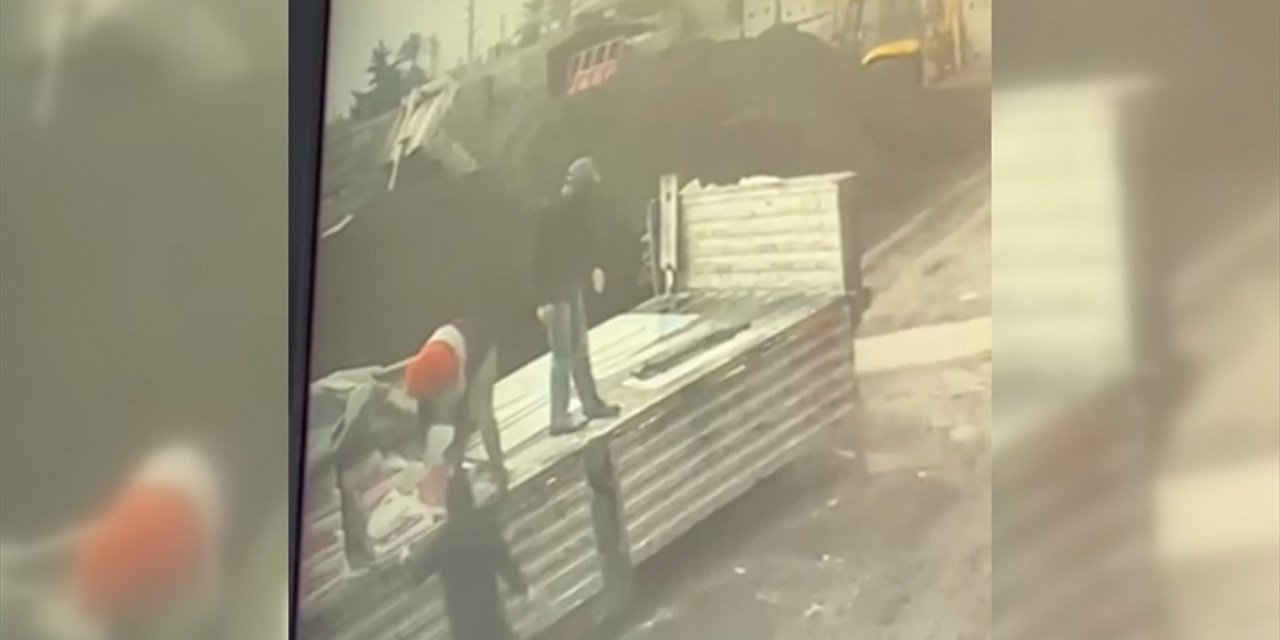 Hatay'da Yıldırım Düşmesi Sonucu Bir Kişi Yaralandı