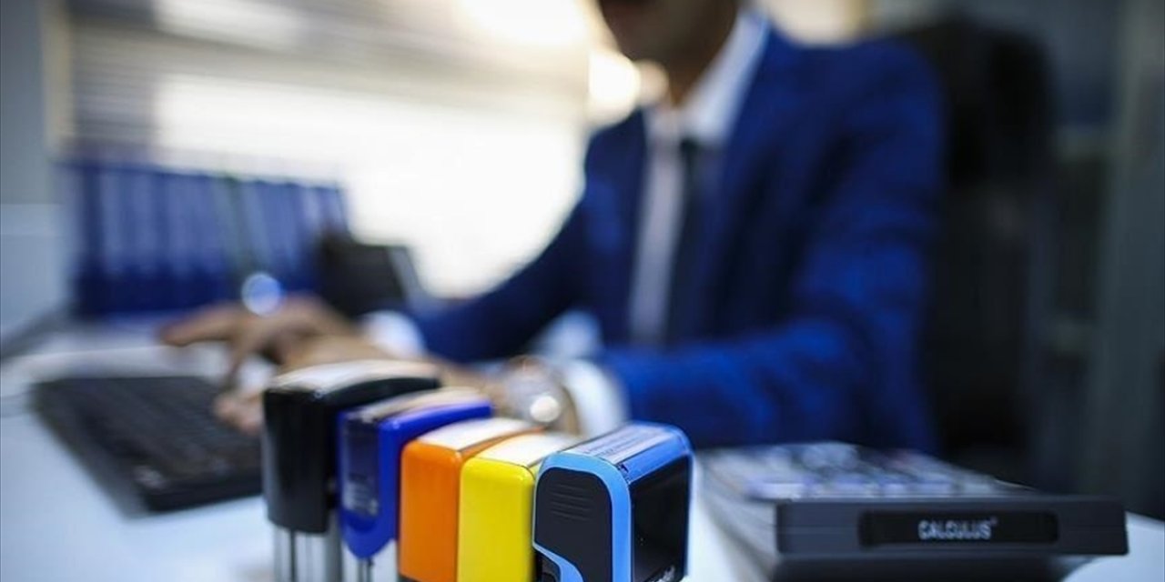 Vergi İndirim Ve İstisnalarından Yararlanmak İçin Yeminli Mali Müşavir Tasdik Şartı Getirildi