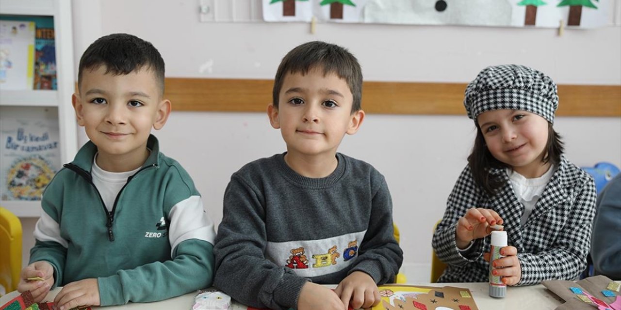 Vanlı Minik Öğrencilerden Samsunlu Akranlarına Yeni Yıl Hediyesi