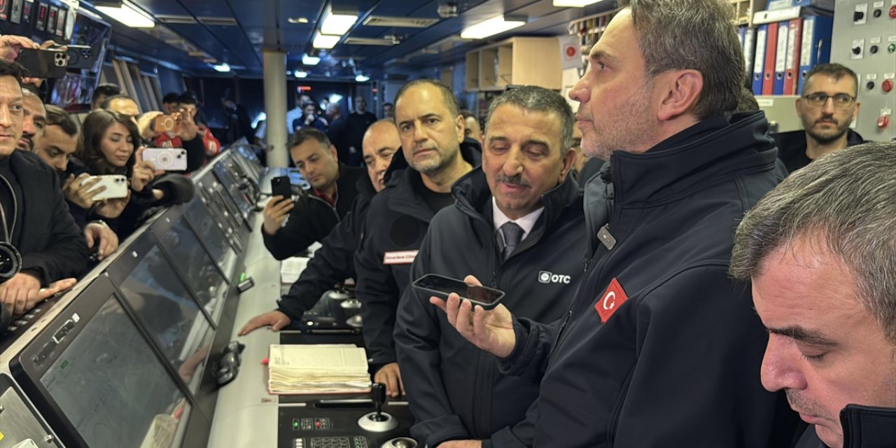 Cumhurbaşkanı Erdoğan, Yavuz Sondaj Gemisi Çalışanlarının Yeni Yılını Kutladı