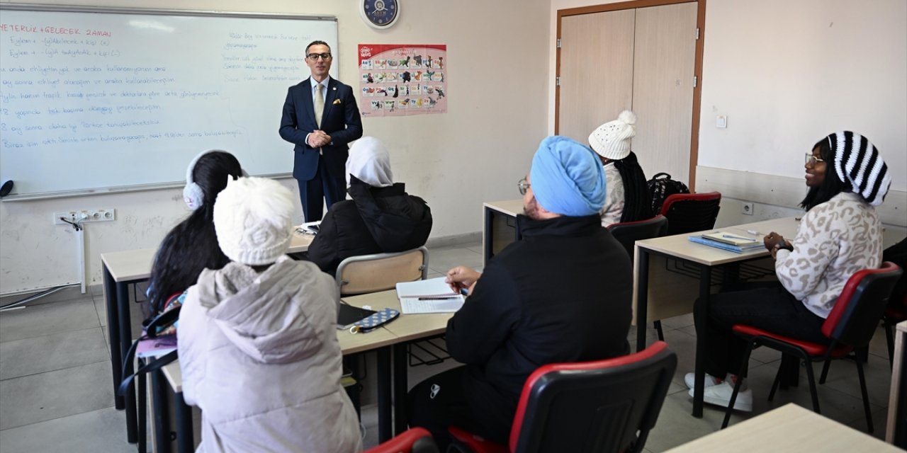 Ankara Üniversitesi Tömer 500 Bin Yabancıya Türkçe Öğretti