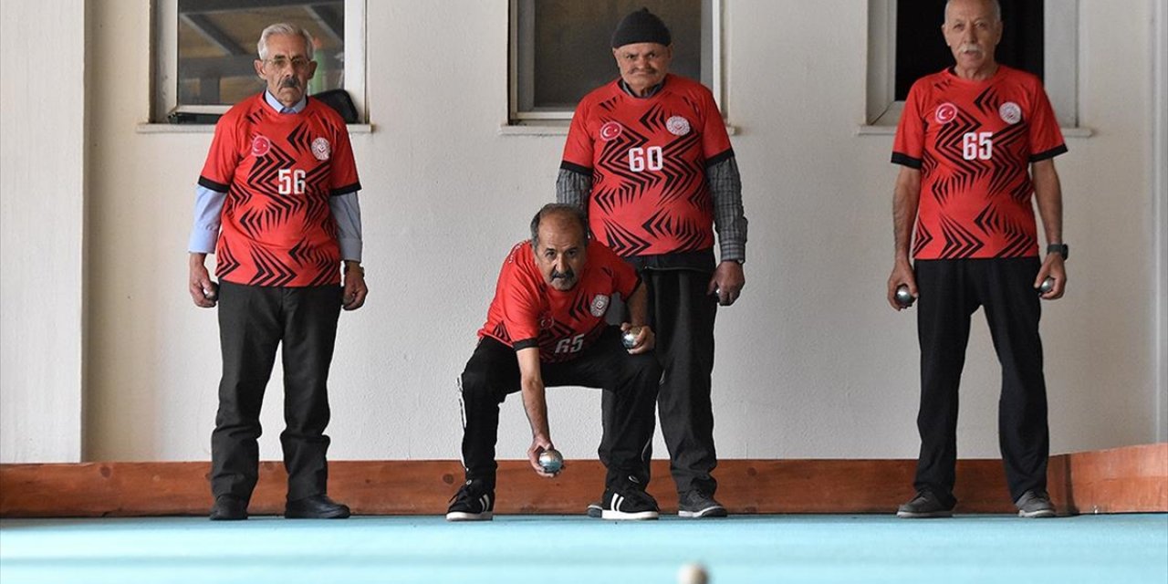 Van'da Huzurevi Sakinleri Boccede Şampiyonluk Hedefliyor