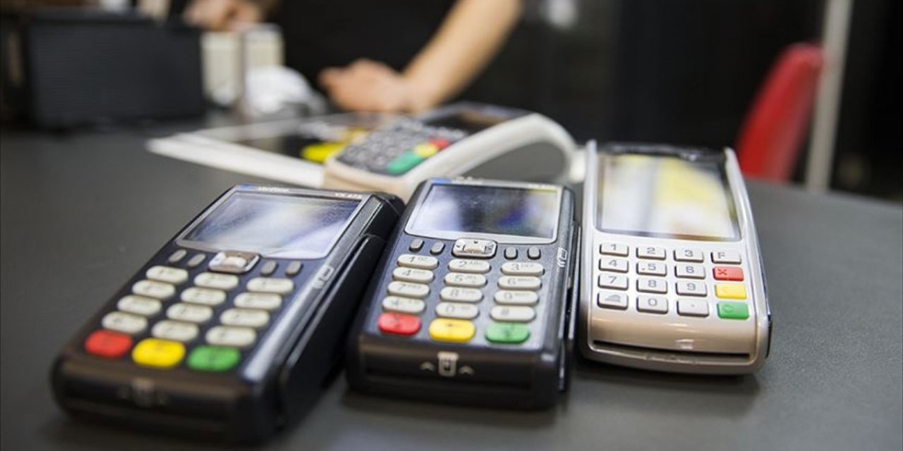 Temassız Kartlarda Şifresiz İşlem Limiti 15 Ocak'tan İtibaren 2 Bin 500 Lira Olacak