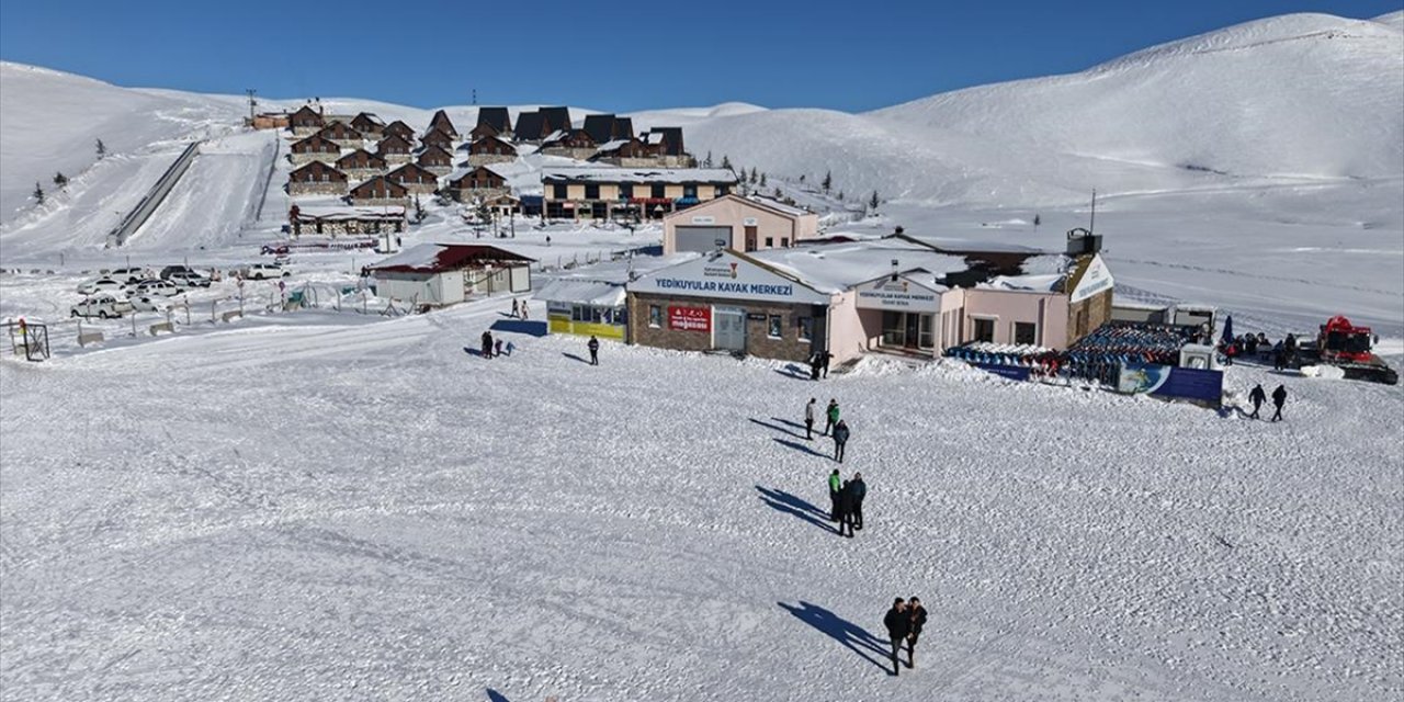 Yedikuyular Kayak Merkezi Misafirlerini Ağırlamaya Başladı