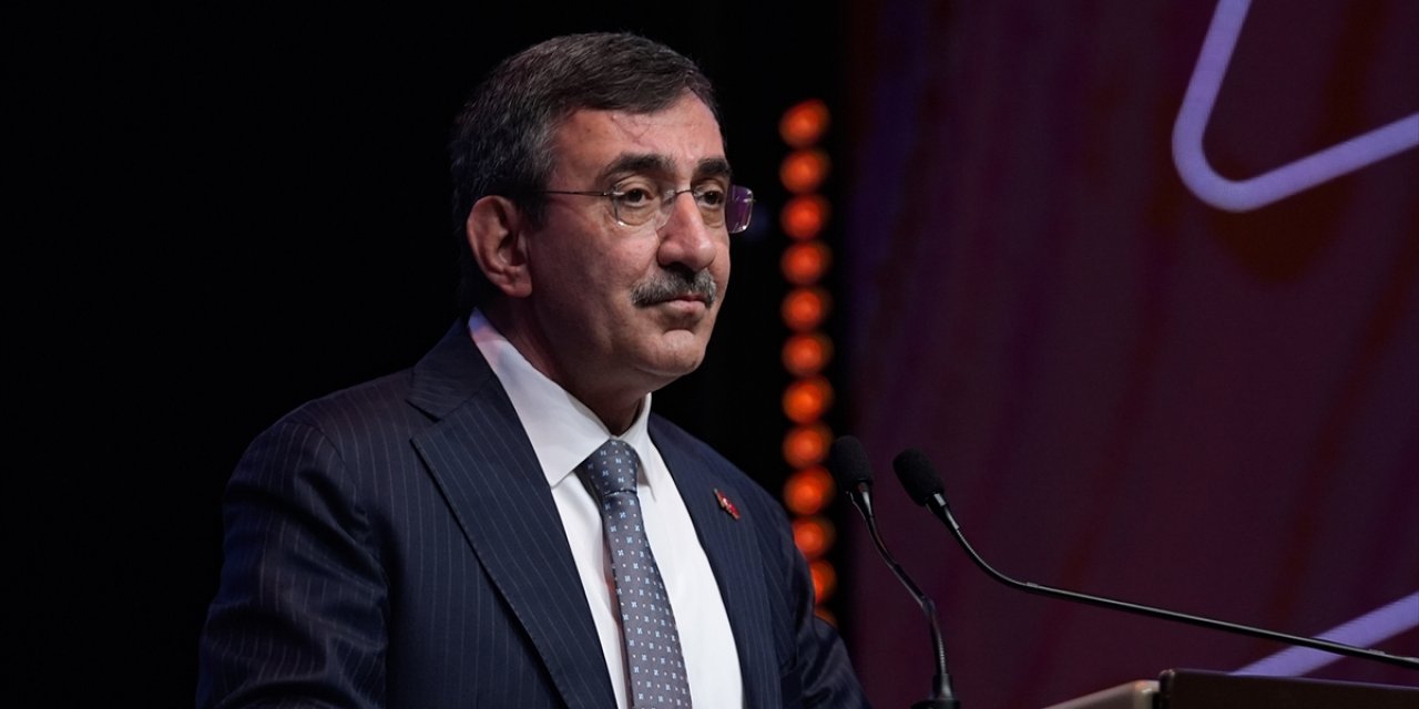 Cumhurbaşkanı Yardımcısı Yılmaz: Venezuela Halkının Yanında Olmaya Devam Edeceğiz