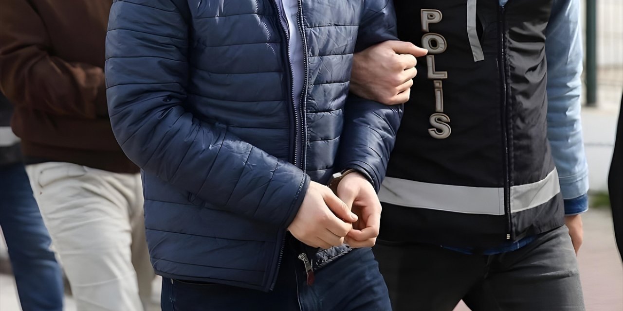 İstanbul Merkezli Uyuşturucu Operasyonunda 23 Şüpheli Gözaltına Alındı