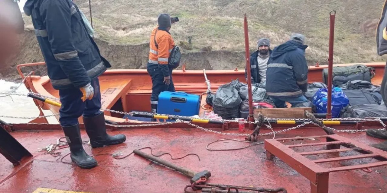 Türk Gemisi Karadeniz'in Kritik Noktasında Karaya Oturdu